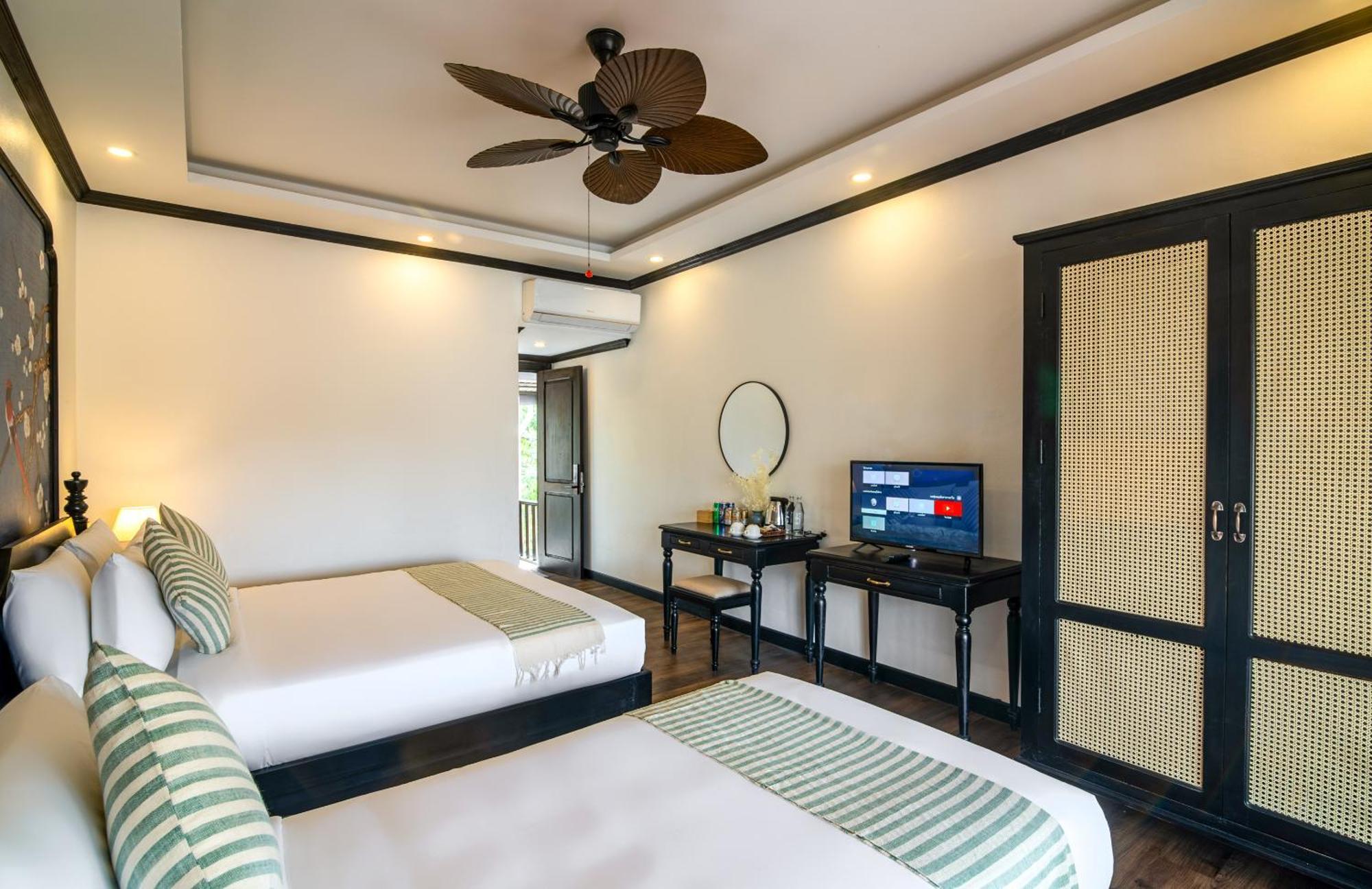 Luang Prabang Vang Luang Hotel Exterior photo